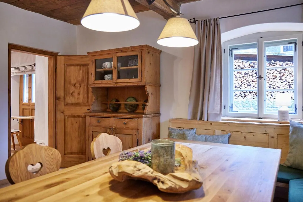 파르한트 Haus Hoamat - Almrausch 아파트