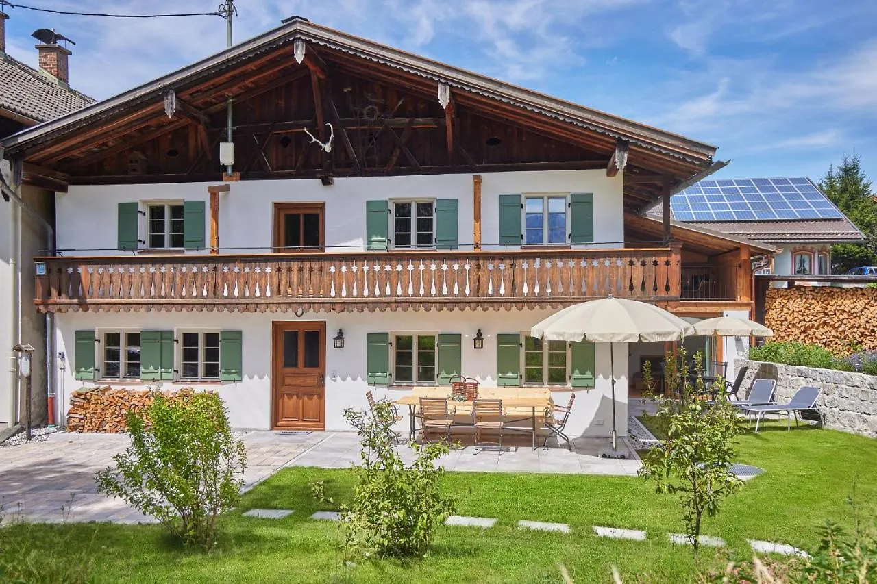 Haus Hoamat - Almrausch Apartment Farchant 0*,  Germany